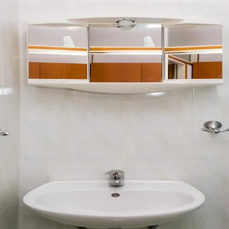 Old Town View- One Bedroom 2 Adults Ντουμπρόβνικ